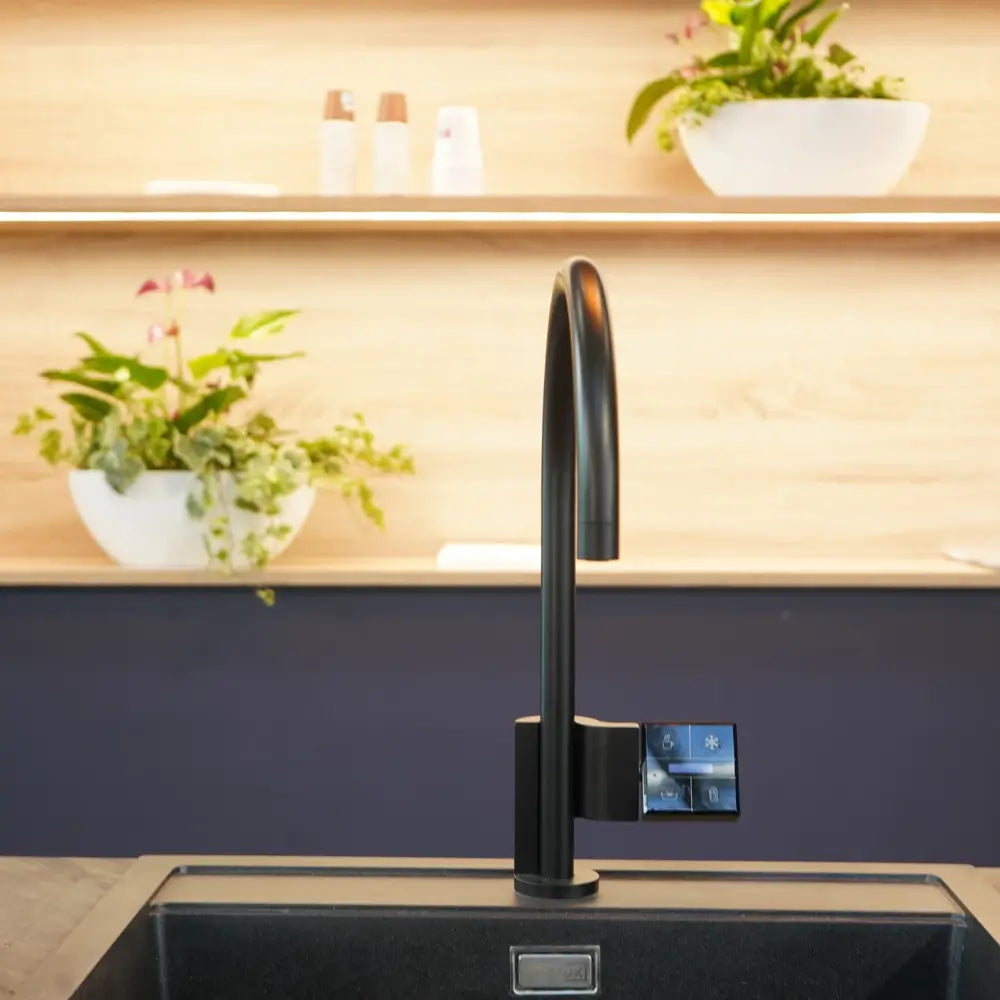 Quatreau TouchTap - Integrated Smart Water Tap